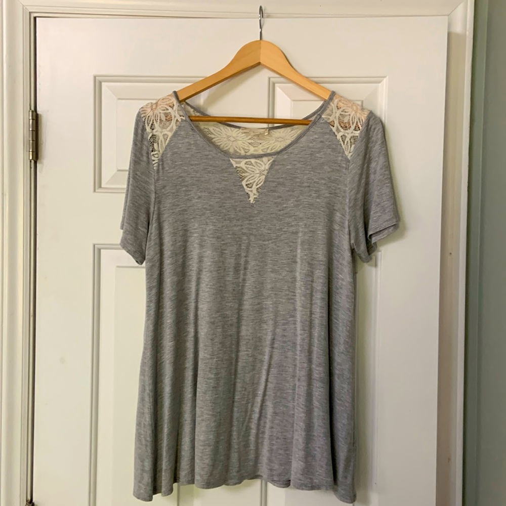 Breezy Gray Top